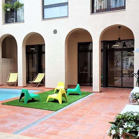 Ten To Go Hostel Βαρκελώνη Εξωτερικό φωτογραφία